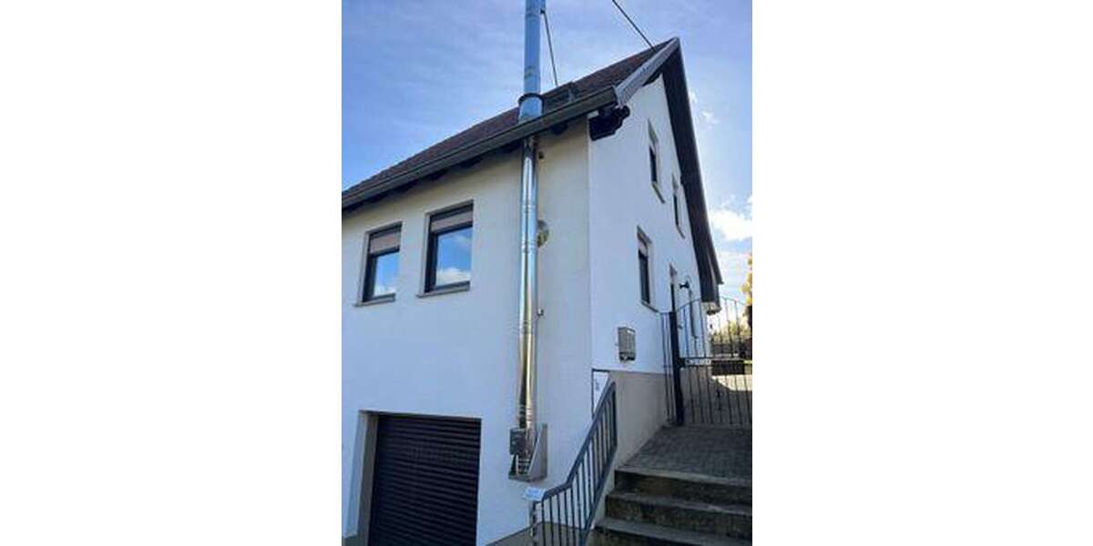 Etagenwohnung Saarbrücken Brebach-Fechingen - 6 Zimmer, 120 m&sup2;, 215.000&euro; | Angebot:25180682