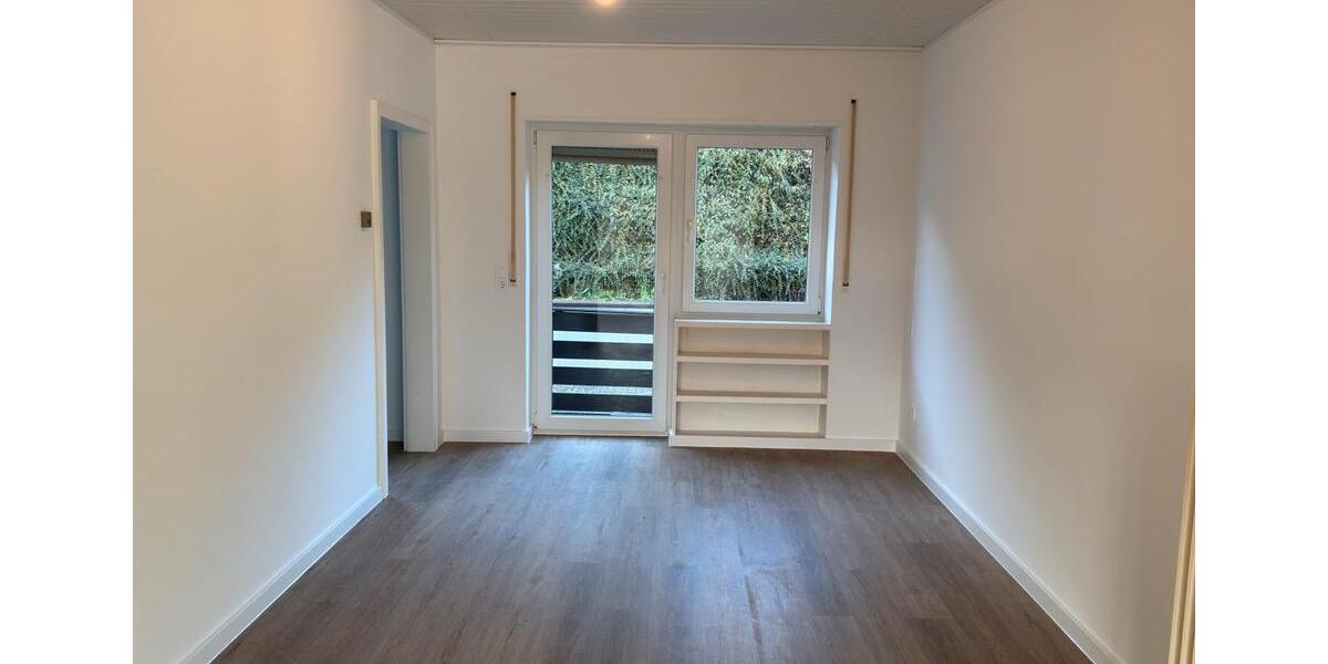 Erdgeschoßwohnung Eppelborn - 3.5 Zimmer, 109 m&sup2;, 950&euro; | Angebot:25824645