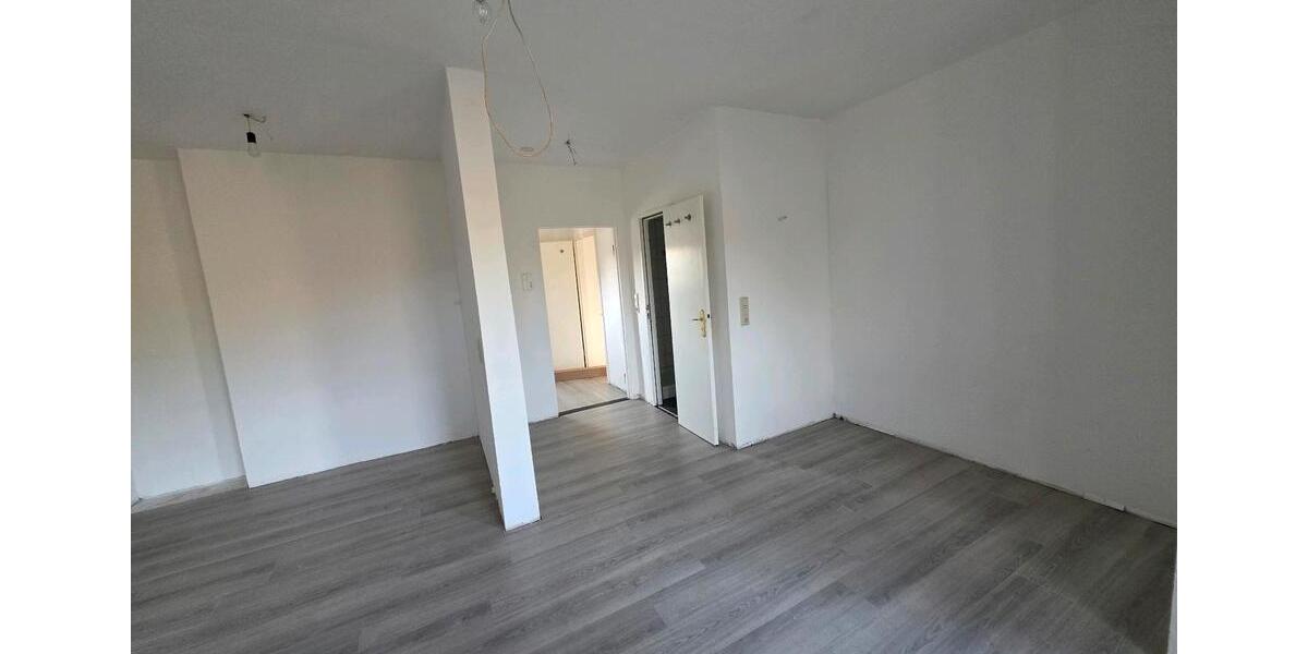 Etagenwohnung Völklingen - 1.5 Zimmer, 40 m&sup2;, 370&euro; | Angebot:25781449