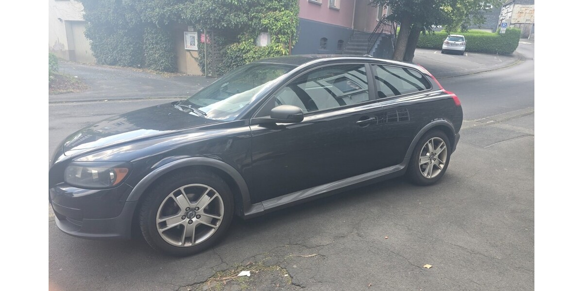 Volvo C30 225.238 km 3.100 &euro; Neunkirchen 66538