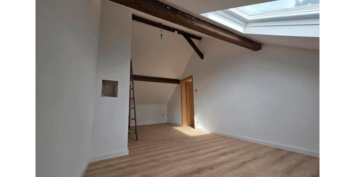 Dachgeschoßwohnung Nalbach - 2 Zimmer, 50 m&sup2;, 500&euro; | Angebot:26662953