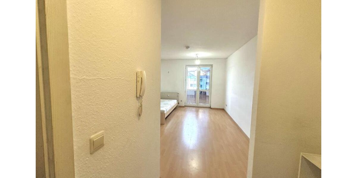 Etagenwohnung Homburg - 1 Zimmer, 24 m&sup2;, 350&euro; | Angebot:25658619
