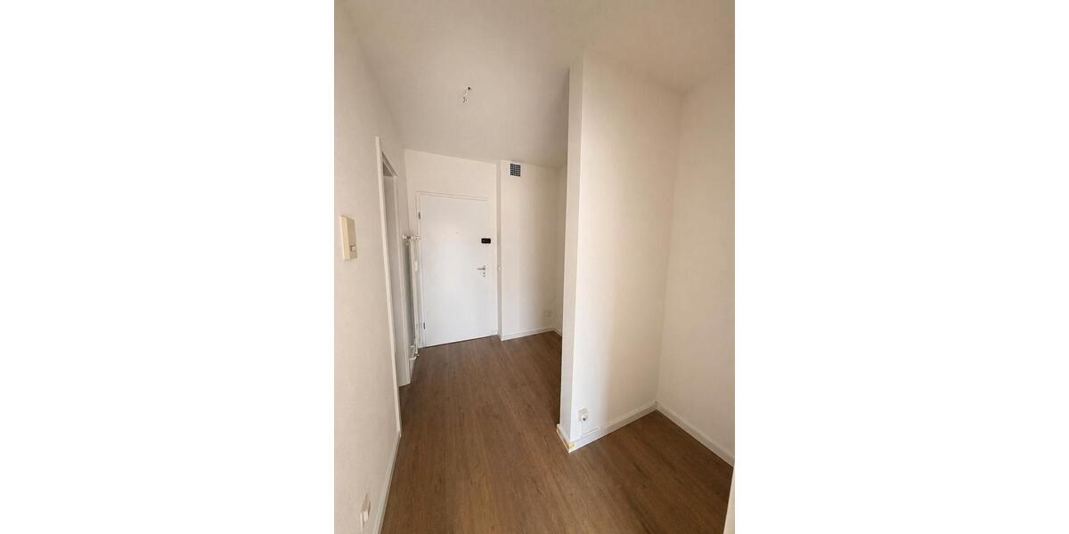 Etagenwohnung Saarbrücken Kieselhumes - 1 Zimmer, 31 m&sup2;, 450&euro; | Angebot:26384908