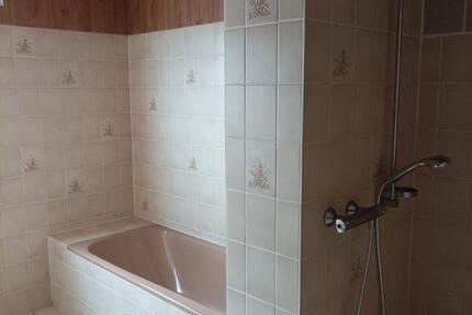Haus Saarlouis - 5 Zimmer, 170 m&sup2;, 1.300&euro; | Angebot:26612380
