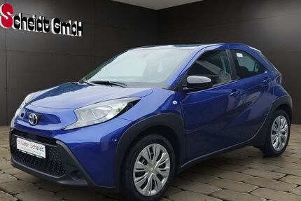 Toyota Aygo (X) 1.500 km 16.260 &euro; Schiffweiler 66578