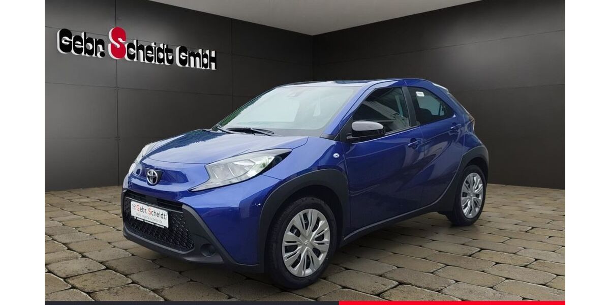 Toyota Aygo (X) 1.500 km 16.260 &euro; Schiffweiler 66578