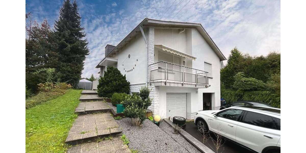 Einfamilienhaus Lebach - 6 Zimmer, 160 m&sup2;, 241.000&euro; | Angebot:13558044