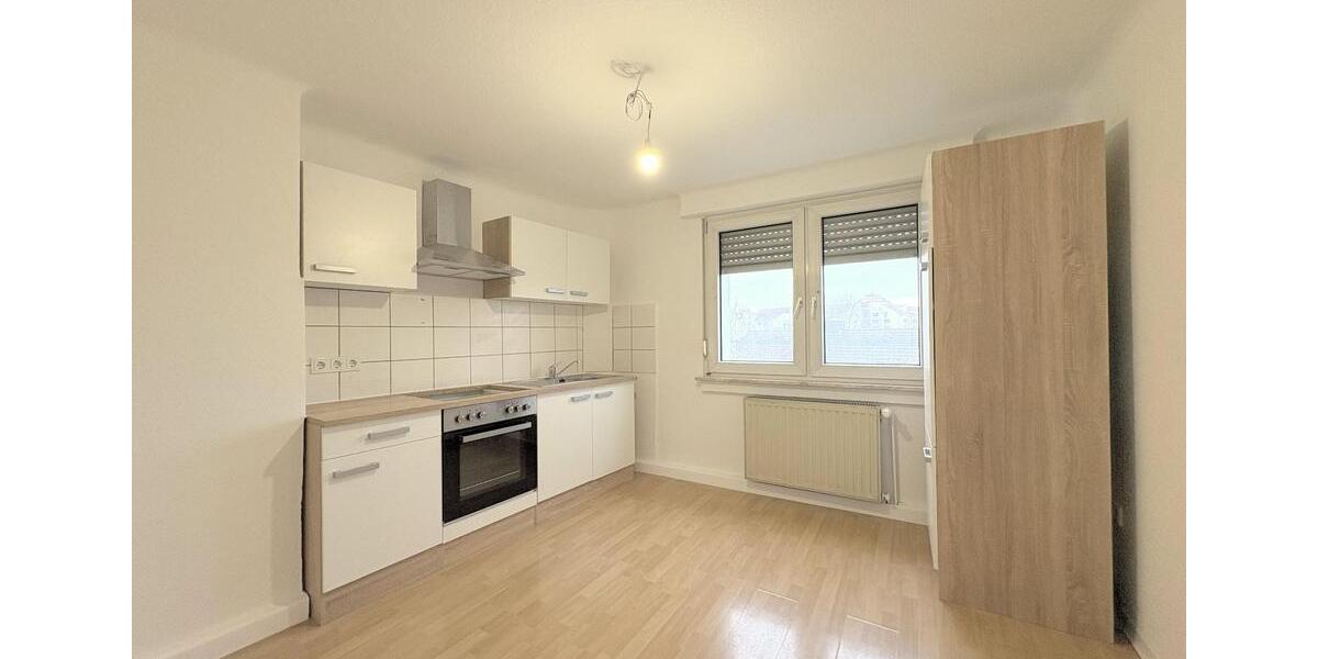 Dachgeschoßwohnung Saarbrücken West - 4 Zimmer, 116 m&sup2;, 1.100&euro; | Angebot:25064793