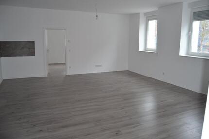 Wohnung Neunkirchen - 2 Zimmer, 70 m&sup2;, 850&euro; | Angebot:24711666