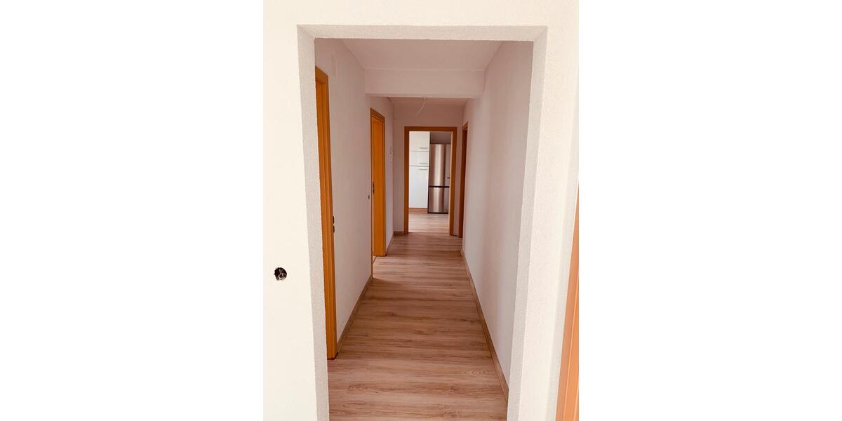 Dachgeschoßwohnung Homburg - 1 Zimmer, 67 m&sup2;, 650&euro; | Angebot:25944439