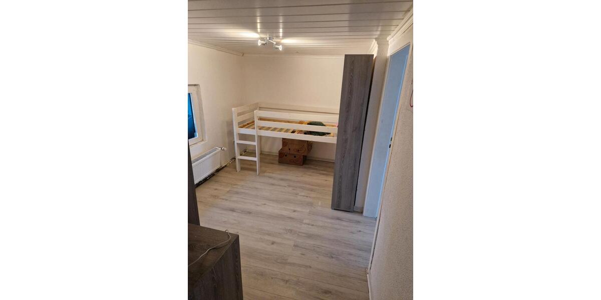 Einfamilienhaus Saarwellingen - 5 Zimmer, 84 m&sup2;, 119.000&euro; | Angebot:25994369