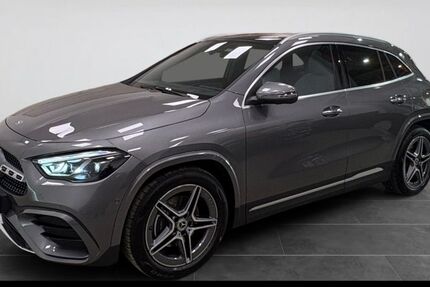 Mercedes-Benz GLA 220 4.402 km 48.760 &euro; Saarbrücken 66117