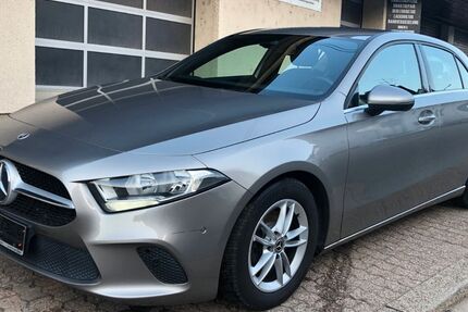 Mercedes-Benz A 180 128.569 km 17.300 &euro; Wadgassen 66787