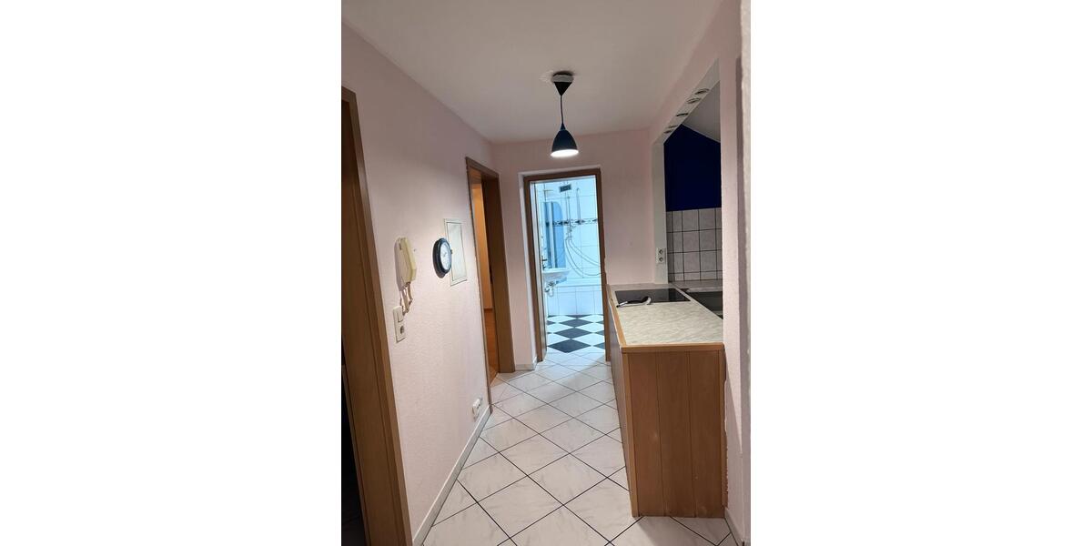 Dachgeschoßwohnung Überherrn - 4 Zimmer, 120 m&sup2;, 600&euro; | Angebot:25917920