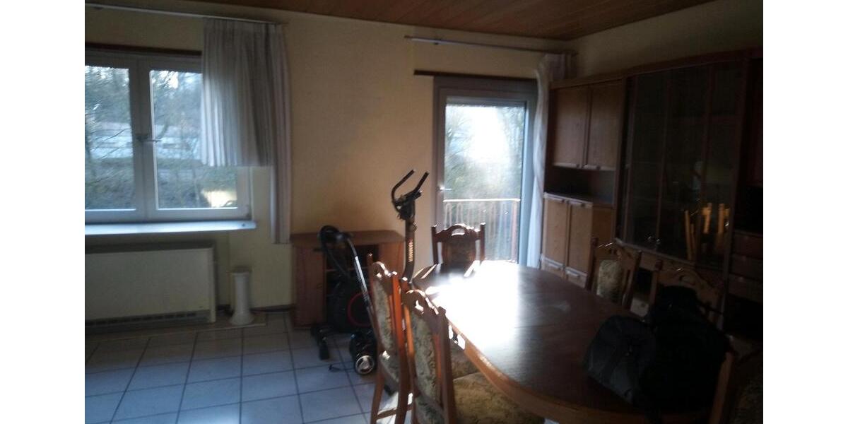 Etagenwohnung Saarbrücken Neue Bremm - 3 Zimmer, 85 m&sup2;, 850&euro; | Angebot:25864933