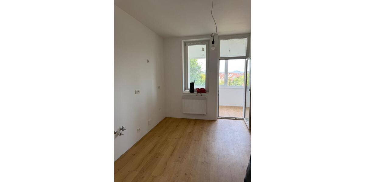 Etagenwohnung Neunkirchen - 3 Zimmer, 90 m&sup2;, 750&euro; | Angebot:25908097
