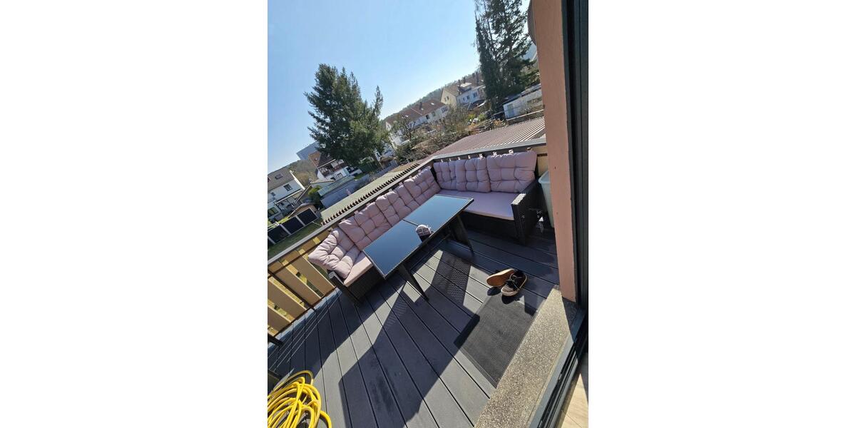 Etagenwohnung Homburg - 3 Zimmer, 83 m&sup2;, 900&euro; | Angebot:25960922