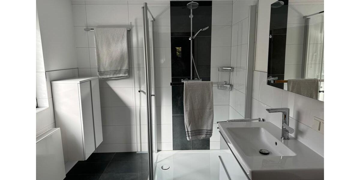 Doppelhaushälfte Saarbrücken Dudweiler - 5 Zimmer, 115 m&sup2;, 1.150&euro; | Angebot:25919841