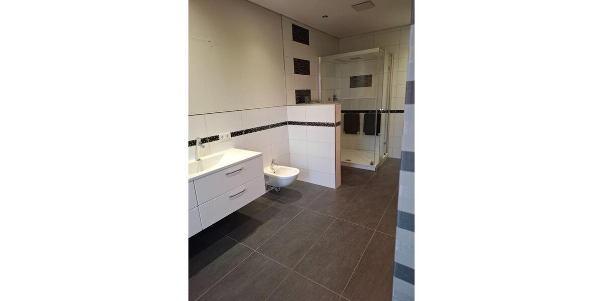 Etagenwohnung Sankt Wendel - 3 Zimmer, 80 m&sup2;, 1.100&euro; | Angebot:25960917