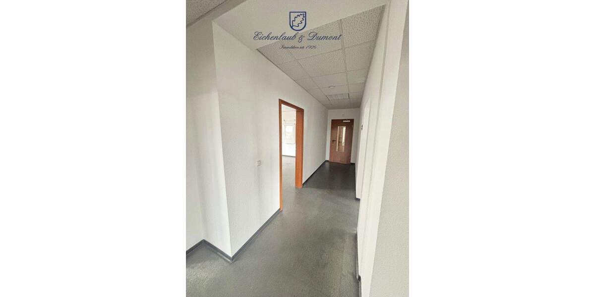 Gewerbeobjekt Saarlouis / Roden Roden - 9 Zimmer, 302 m&sup2;, 2.100&euro; | Angebot:25697924