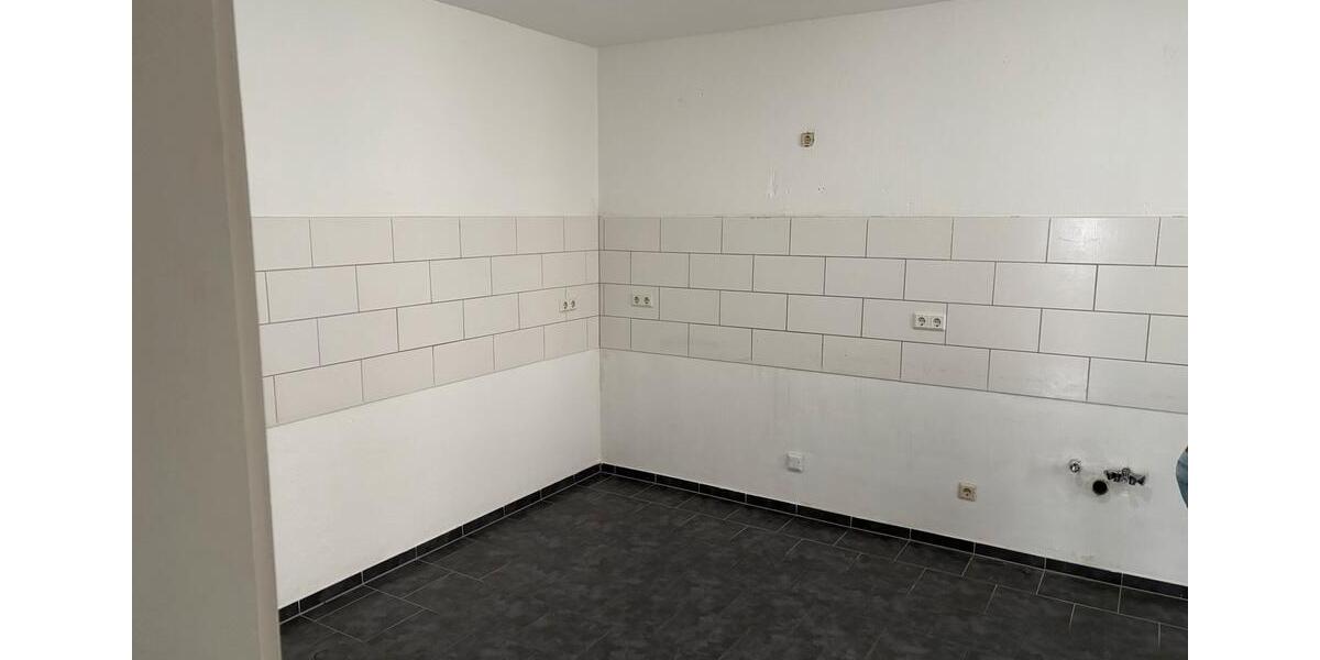 Etagenwohnung Neunkirchen - 3 Zimmer, 93 m&sup2;, 720&euro; | Angebot:25403463
