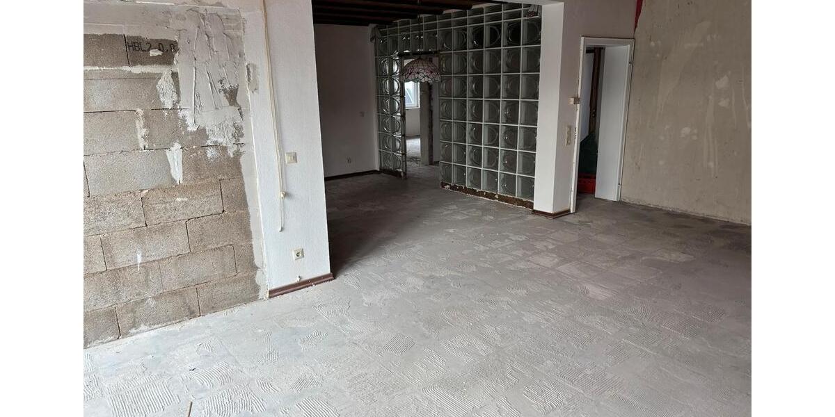 Reihenhaus Saarlouis - 6 Zimmer, 170 m&sup2;, 299.000&euro; | Angebot:26134997