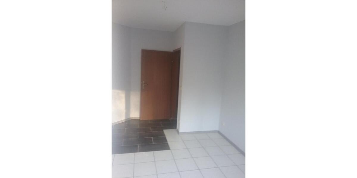 Etagenwohnung Saarlouis - 3 Zimmer, 62 m&sup2;, 580&euro; | Angebot:25364535