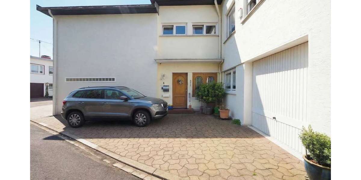 Einfamilienhaus Saarbrücken Brebach-Fechingen - 6 Zimmer, 158 m&sup2;, 329.000&euro; | Angebot:25895124