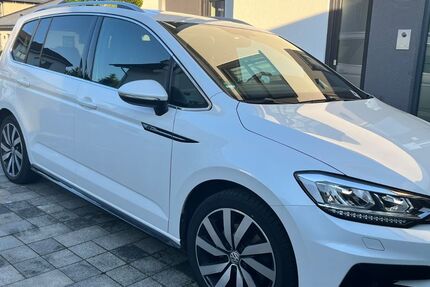 VW Touran 136.500 km 19.900 &euro; Waldmohr 66914
