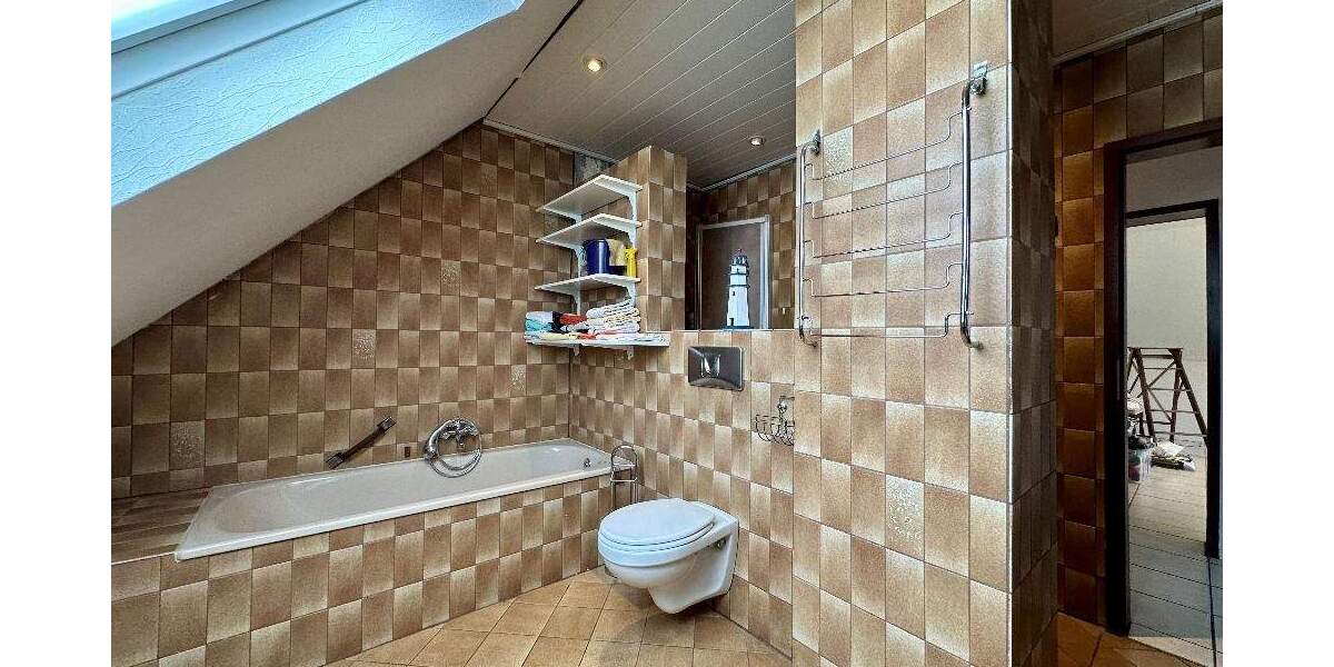 Mehrfamilienhaus, Wohnhaus Blieskastel Niederwürzbach - 5 Zimmer, 190 m&sup2;, 299.000&euro; | Angebot:25745671