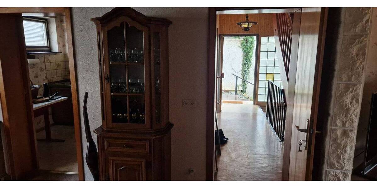 Mehrfamilienhaus, Wohnhaus Saarbrücken Eschringen - 179.000&euro; | Angebot:25667593