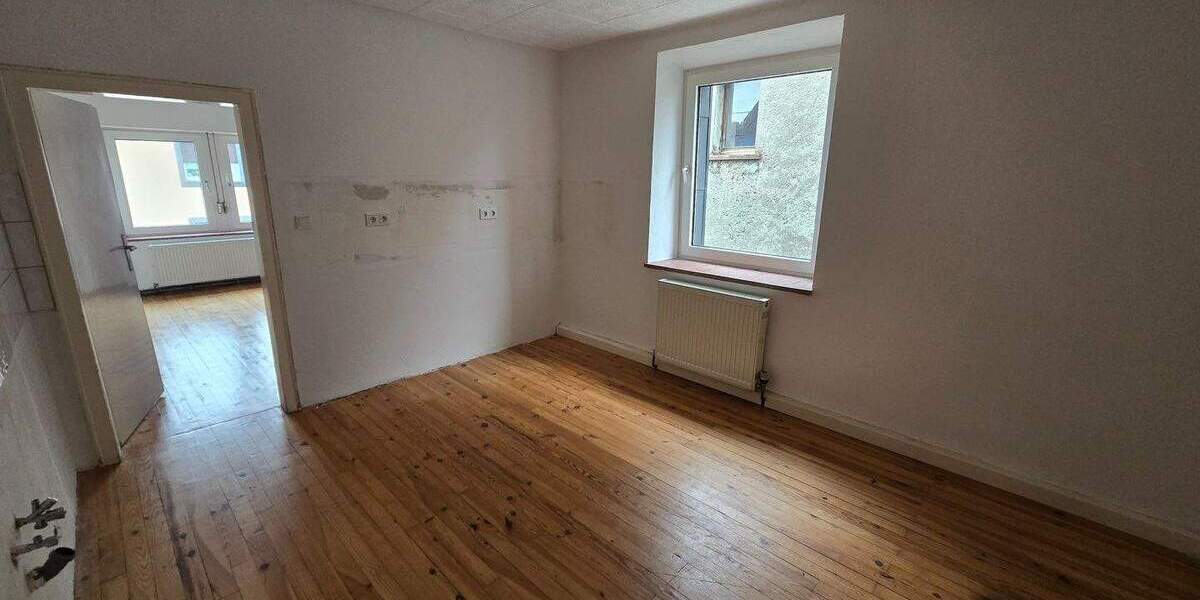 Einfamilienhaus Tholey Hasborn-Dautweiler - 8 Zimmer, 180 m&sup2;, 165.000&euro; | Angebot:25739283