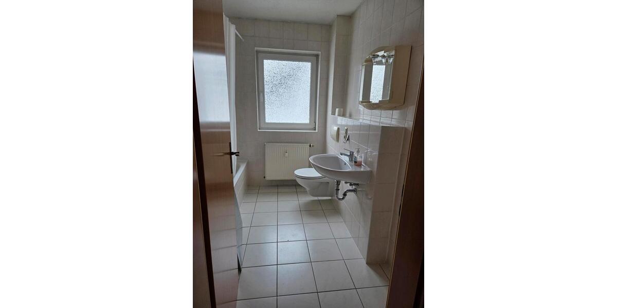 Dachgeschoßwohnung Saarlouis - 3 Zimmer, 60 m&sup2;, 580&euro; | Angebot:24597928