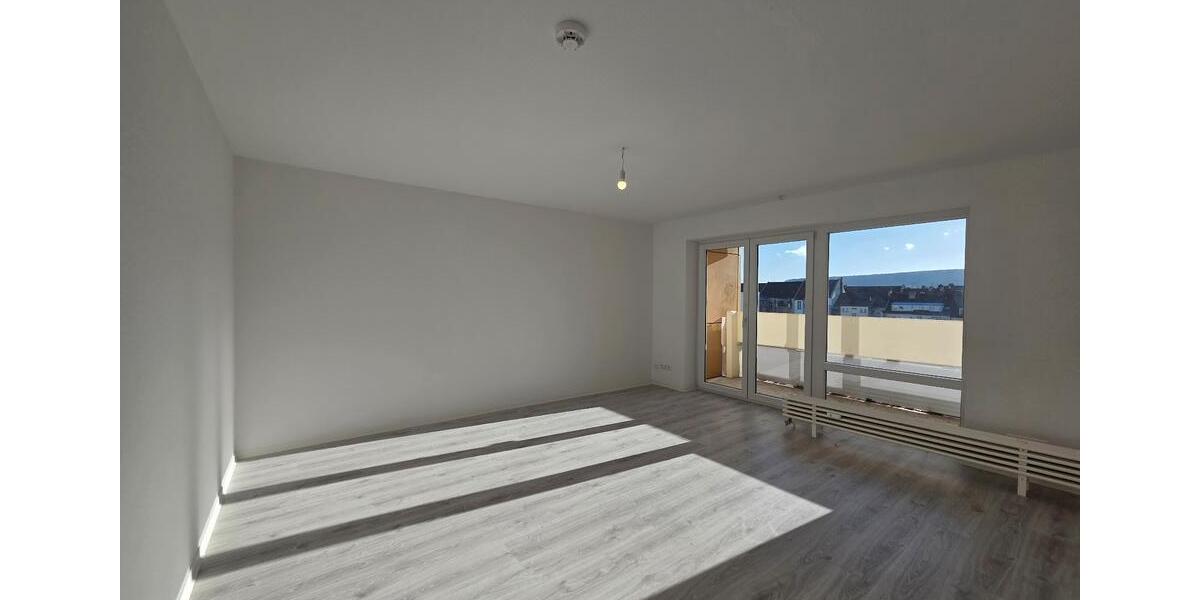 Etagenwohnung Saarbrücken Eschberg - 2 Zimmer, 73 m&sup2;, 694&euro; | Angebot:24700380