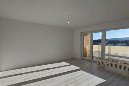 Wohnung Saarbrücken Eschberg - 2 Zimmer, 73 m&sup2;, 694&euro; | Angebot:24700380