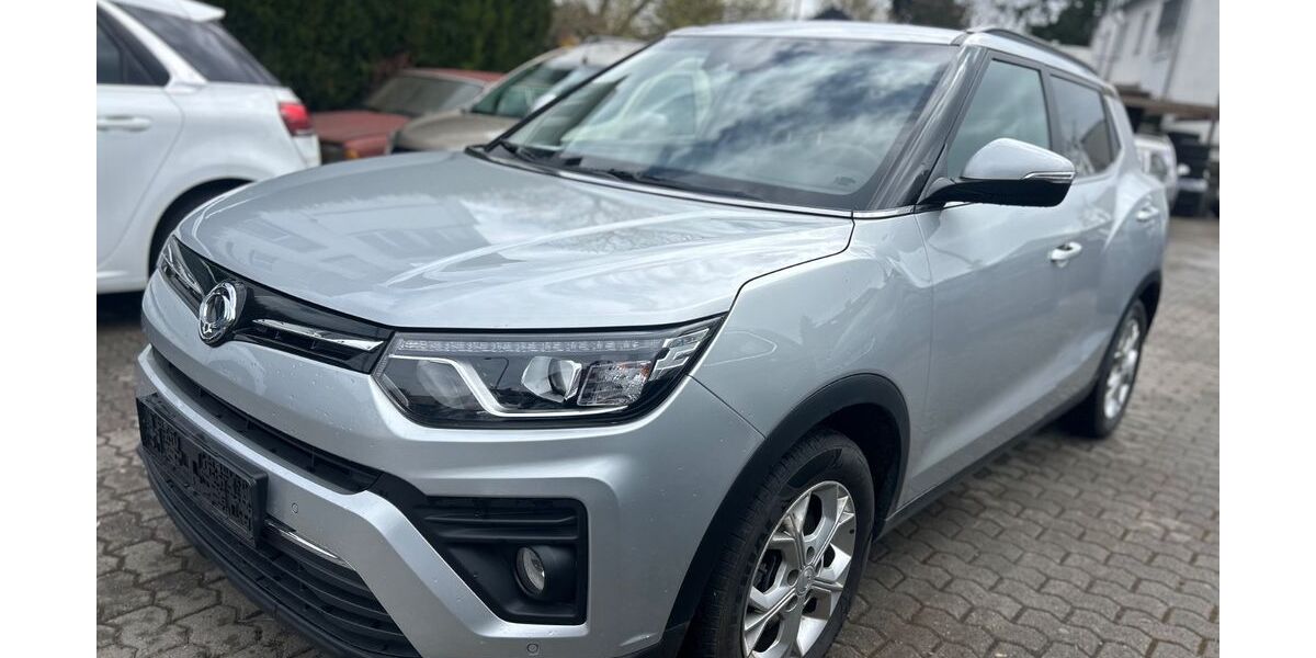 SsangYong Tivoli 136.800 km 7.900 &euro; Saarlouis 66740