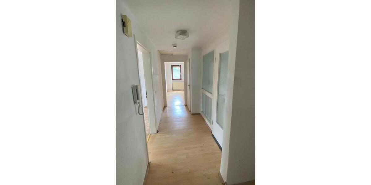 Dachgeschoßwohnung Zweibrücken - 3 Zimmer, 78 m&sup2;, 500&euro; | Angebot:26614418