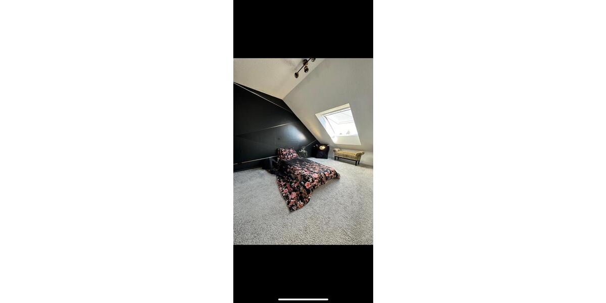 Dachgeschoßwohnung Überherrn - 3 Zimmer, 75 m&sup2;, 750&euro; | Angebot:26588205