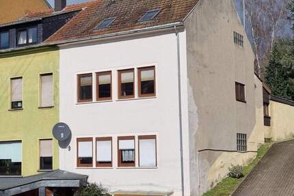 Haus Püttlingen - 129.000&euro; | Angebot:25674622