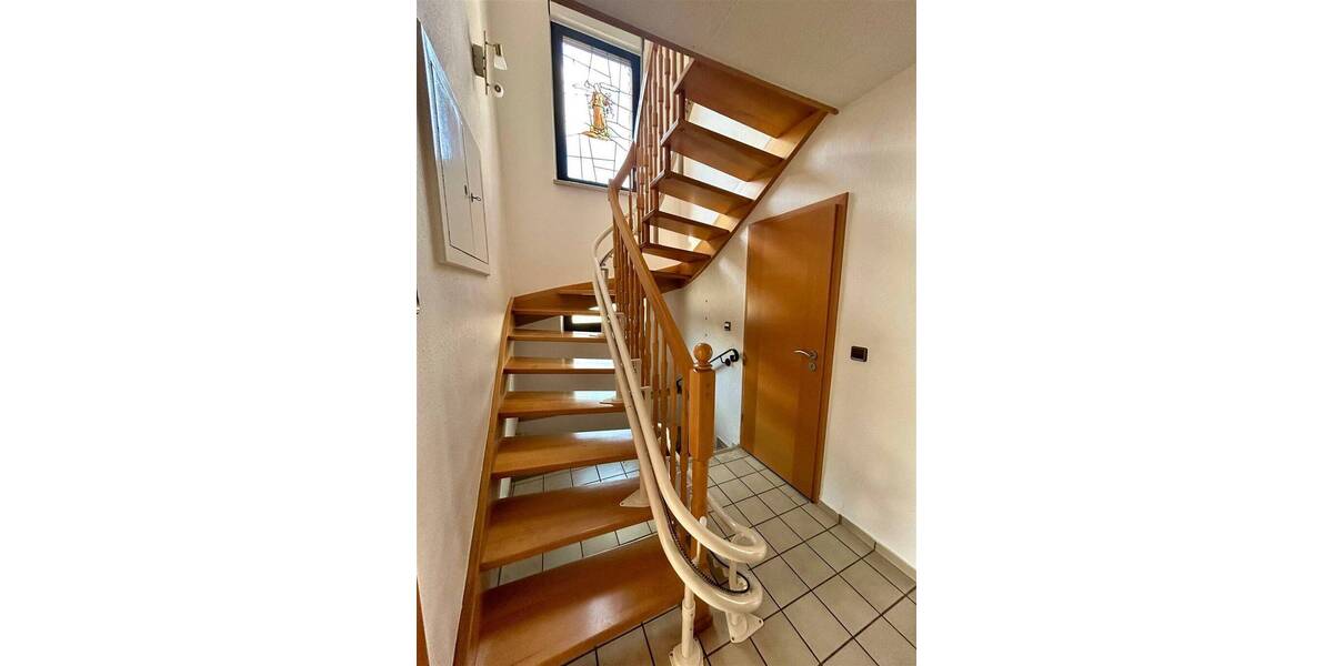 Mehrfamilienhaus, Wohnhaus Quierschied - 8 Zimmer, 198 m&sup2;, 287.000&euro; | Angebot:25745731