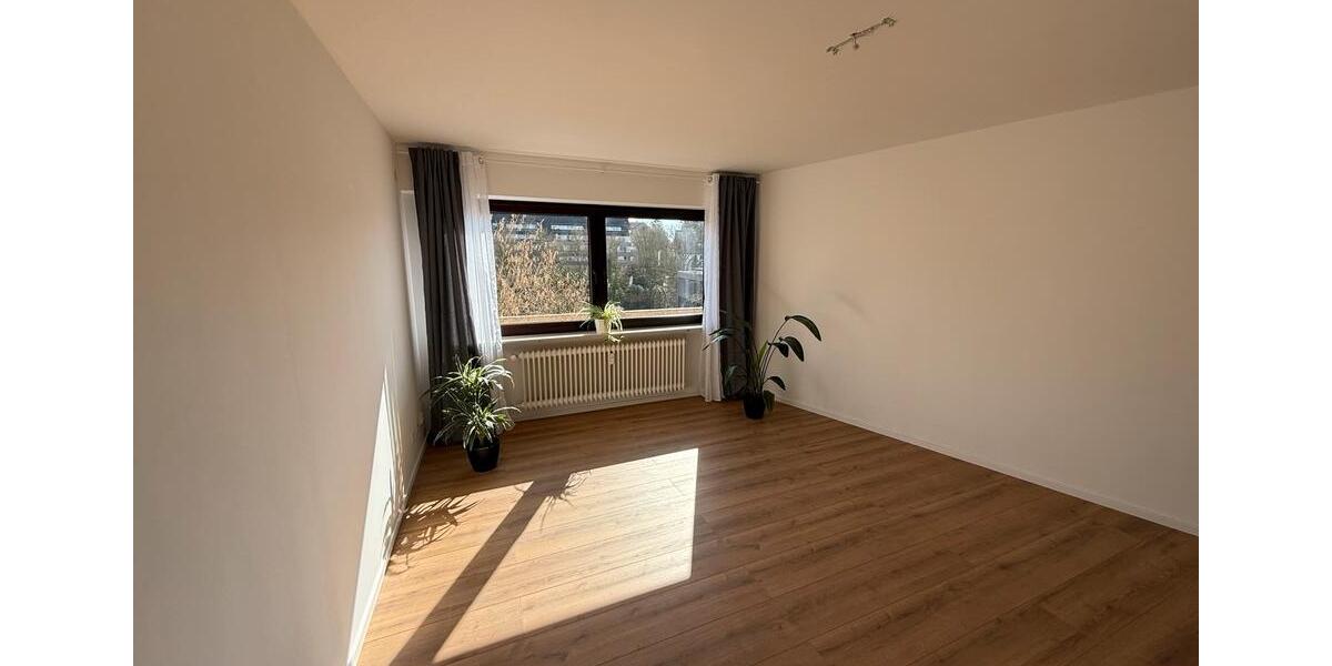 Erdgeschoßwohnung Saarbrücken Dudweiler - 1 Zimmer, 30 m&sup2;, 465&euro; | Angebot:25313610