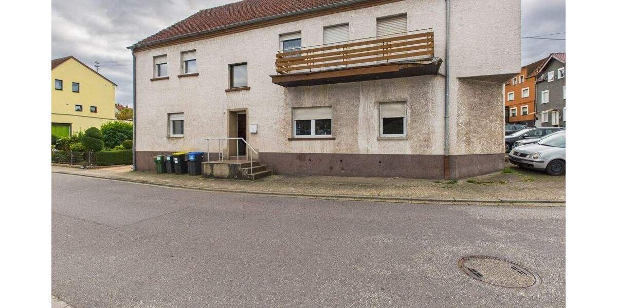 Mehrfamilienhaus, Wohnhaus Eppelborn / Wiesbach Wiesbach - 7 Zimmer, 239 m&sup2;, 220.000&euro; | Angebot:25687894
