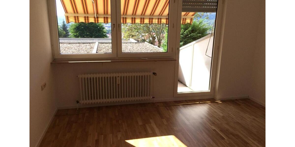 Erdgeschoßwohnung Kleinblittersdorf - 3.5 Zimmer, 90 m&sup2;, 800&euro; | Angebot:24468875