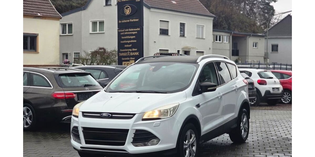 Ford Kuga 212.929 km 5.590 &euro; Beckingen 66701