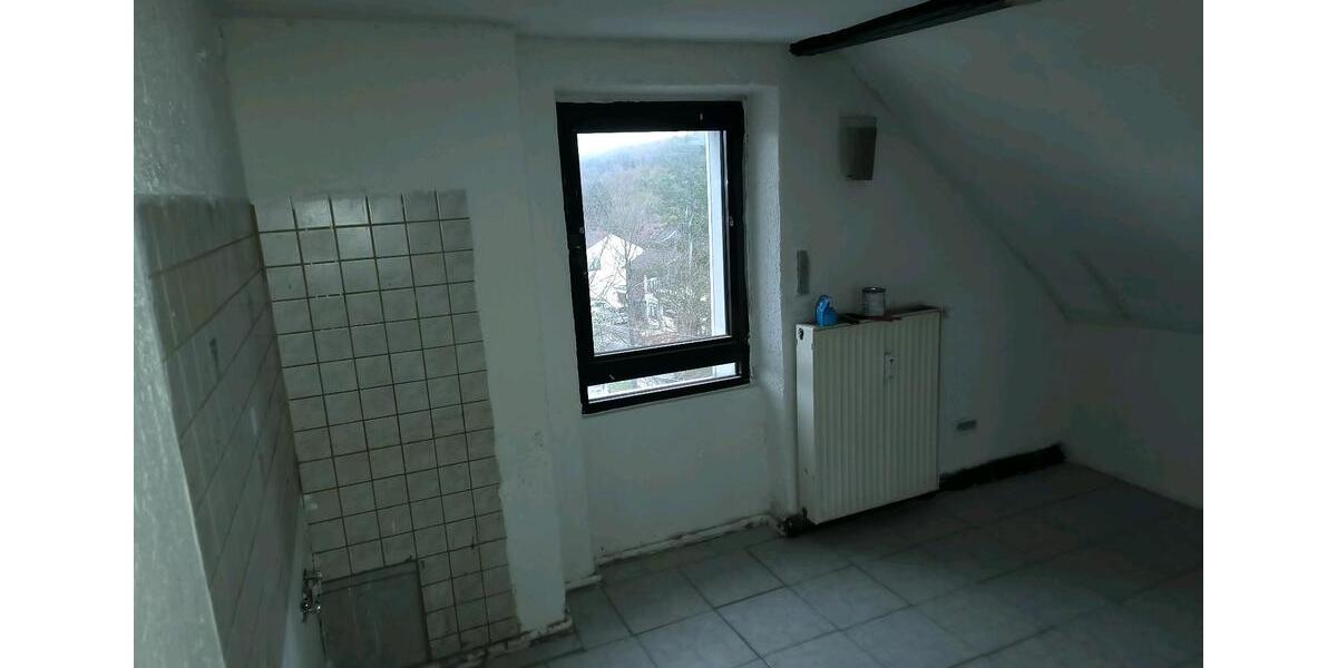 Dachgeschoßwohnung Quierschied - 2 Zimmer, 55 m&sup2;, 500&euro; | Angebot:25307880