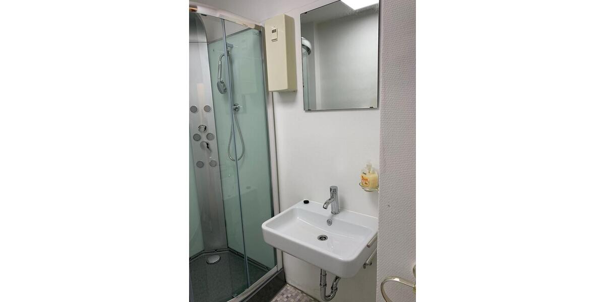 Etagenwohnung Saarbrücken - 1 Zimmer, 58 m&sup2;, 700&euro; | Angebot:25864937