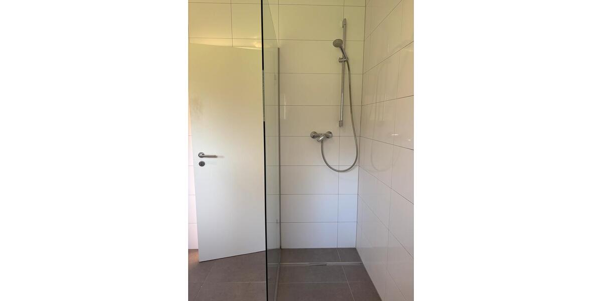 Etagenwohnung Saarbrücken - 2 Zimmer, 70 m&sup2;, 850&euro; | Angebot:26007926