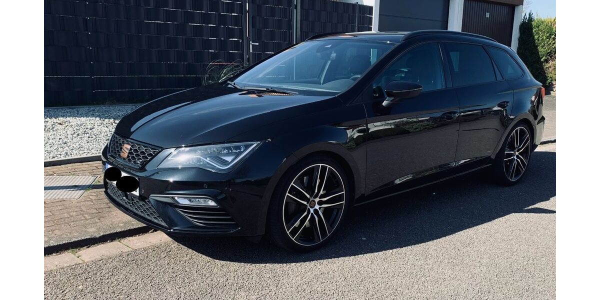 Seat Leon 70.000 km 22.000 &euro; Riegelsberg 66292