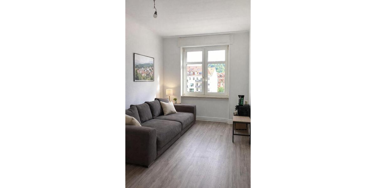 Etagenwohnung Saarbrücken Eschberg - 3 Zimmer, 100 m&sup2;, 895&euro; | Angebot:25874102