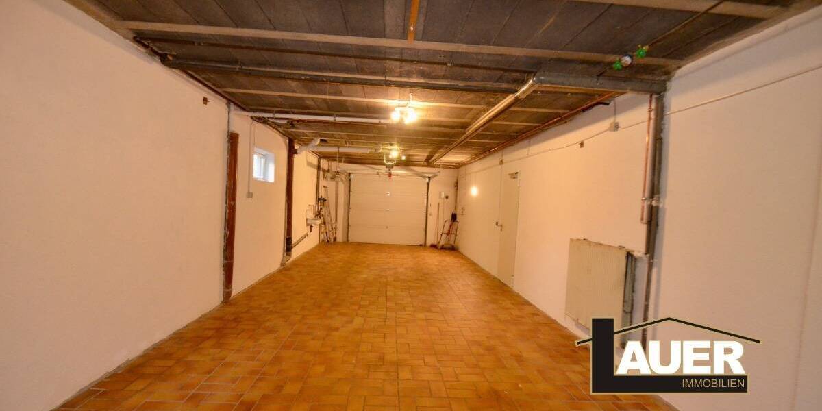 Etagenwohnung Püttlingen - 6 Zimmer, 175 m&sup2;, 265.000&euro; | Angebot:26730742